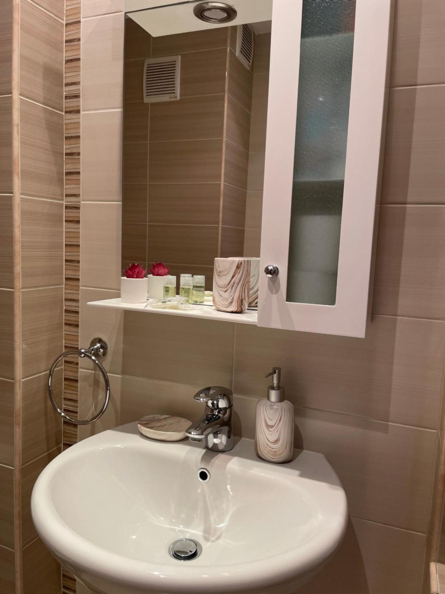 City Garden Apartment Plovdiv Bagian luar foto